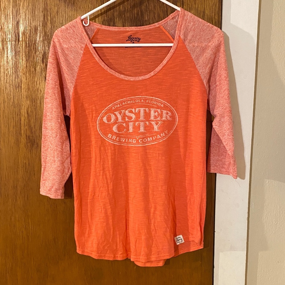 ⭐ 3 for $15 ⭐ - Oyster City Brewing Raglan Tee